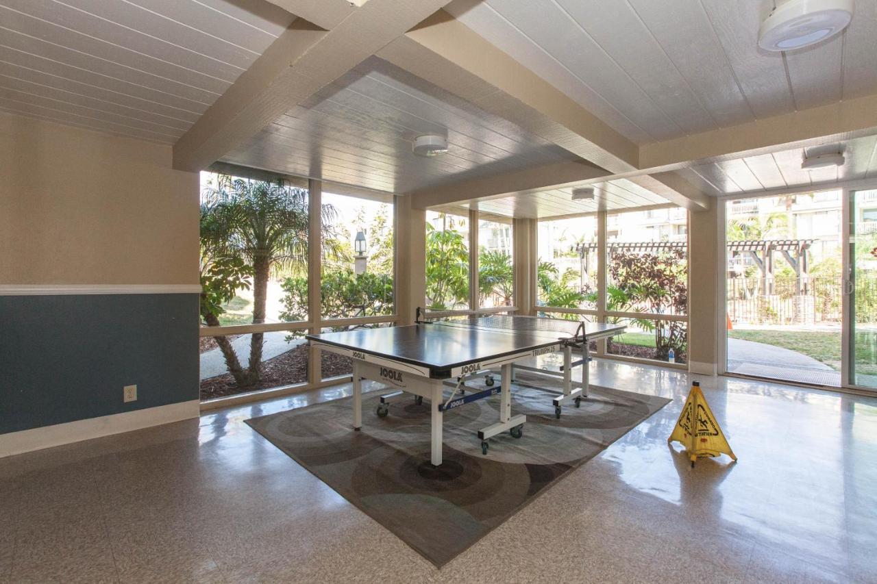 3 Bedroom! - Complex Is On The Beach With Huge Pool Оушенсайд Екстер'єр фото